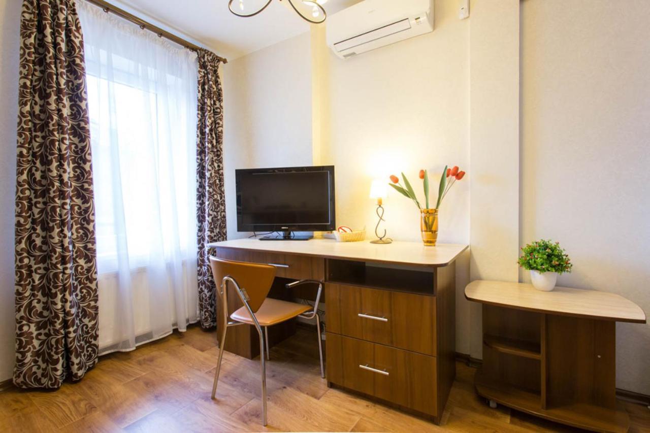 Excellent Studio Apartment In The Center - Kravtsova Lane 13B Harkov Kültér fotó