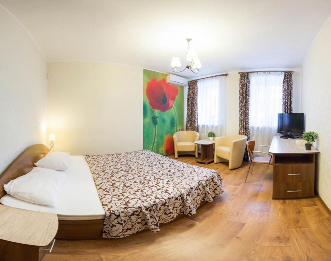 Excellent Studio Apartment In The Center - Kravtsova Lane 13B Harkov Kültér fotó